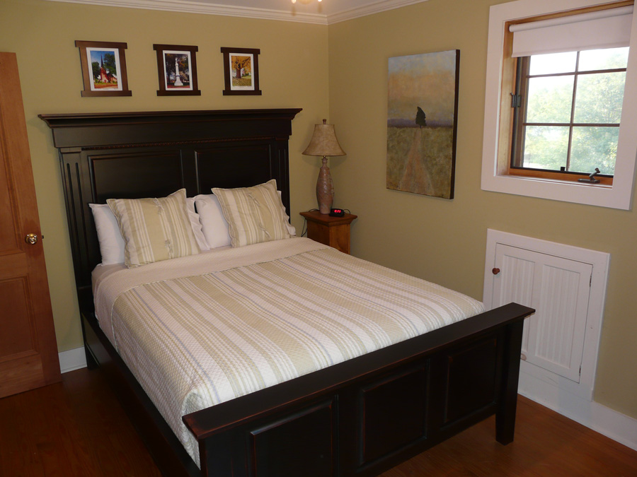 Willowdale Farm - The Barn Loft Bed and Breakfast